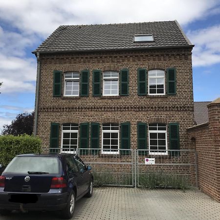 Ferienwohnungen Mechernich-Gehn Bagian luar foto